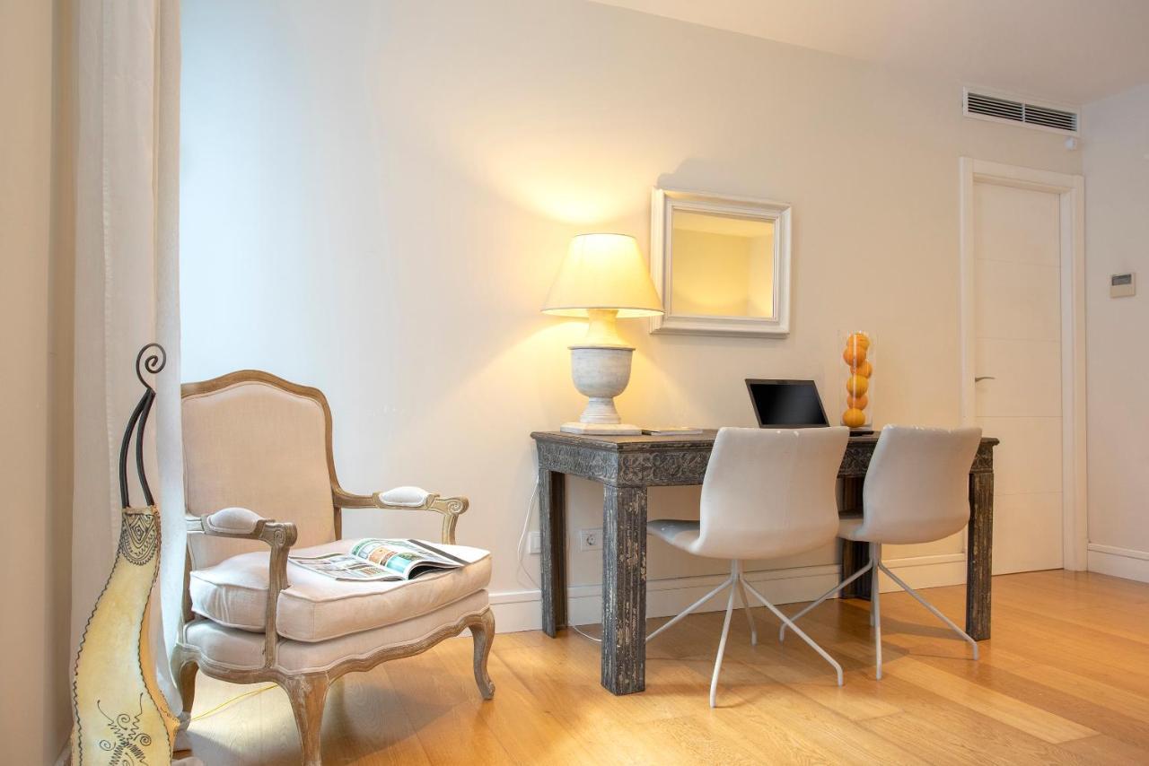 Acogedor Junto A La Catedral By Rent Me Appartement *