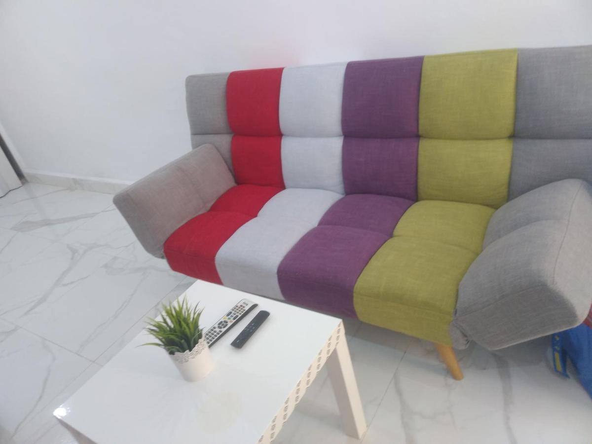 Precioso Moderno Cerca Del Carrefour Rosaleda Apartment