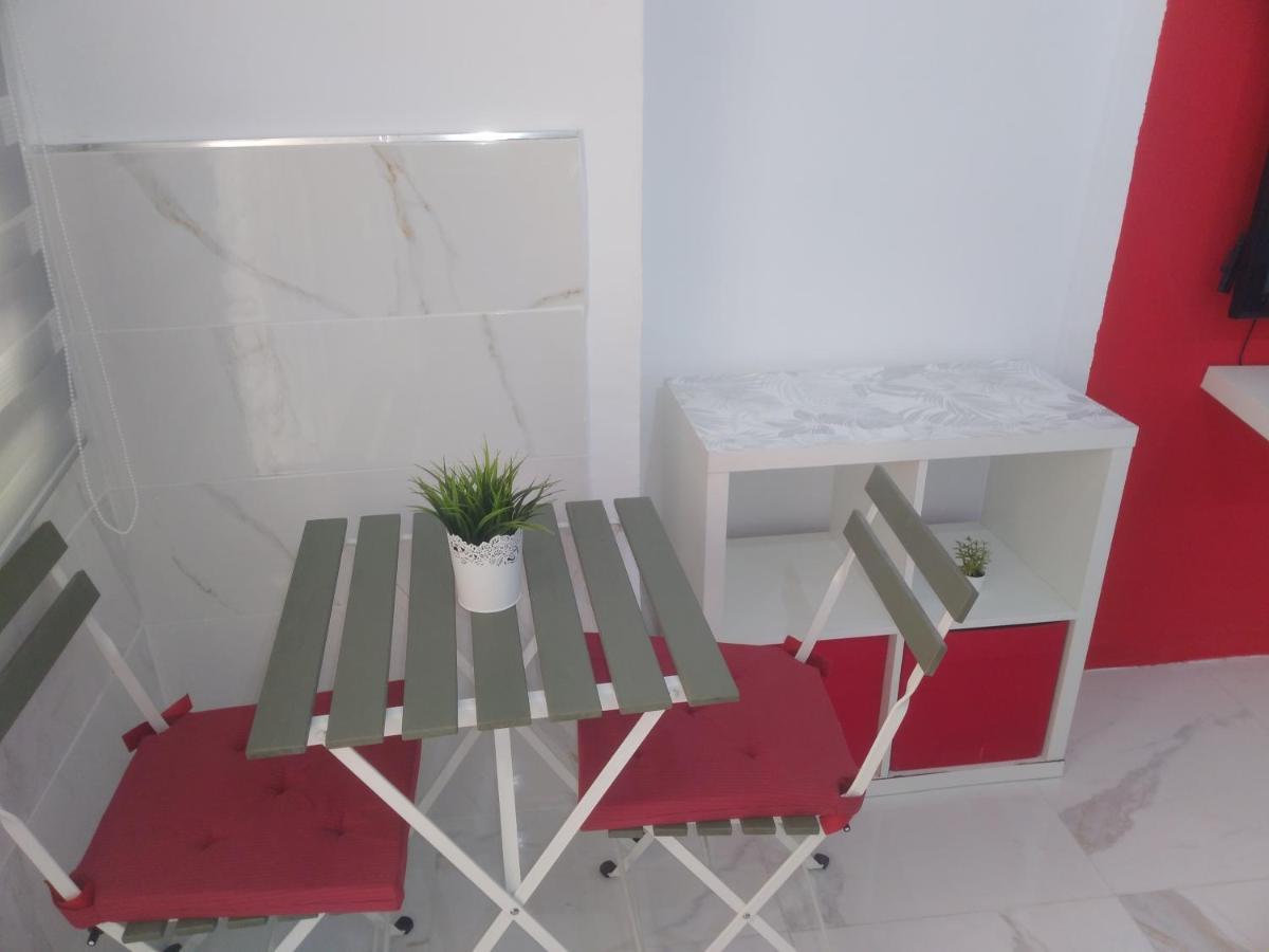 Precioso Moderno Cerca Del Carrefour Rosaleda Apartment *