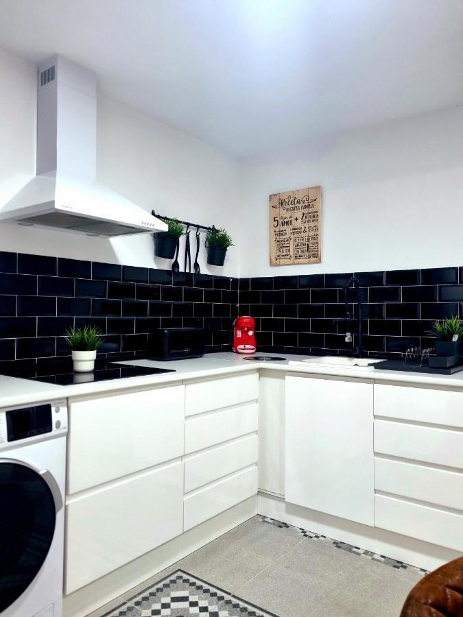 Luxury Airport Apartamento *
