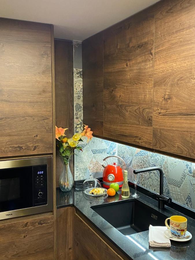 Fermarca De La Torre De Lujo En Apartamento