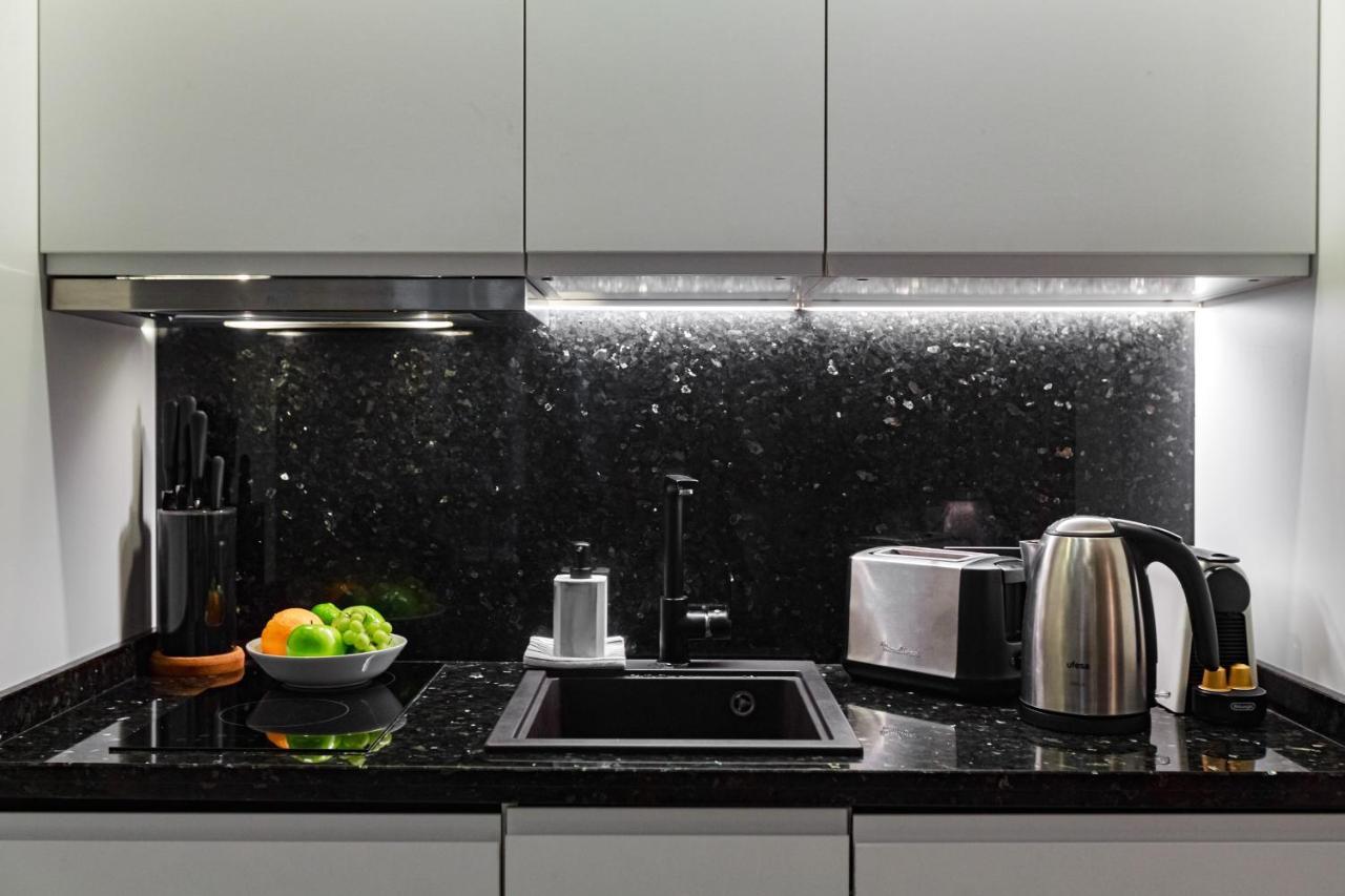 Apartment La Luna In Old Town Of