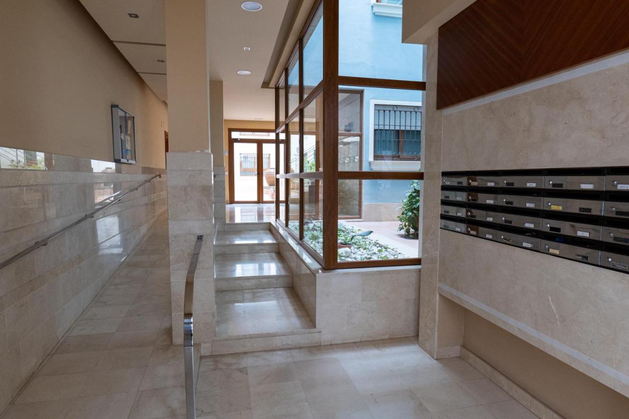 Estudio Centrico Agua Gibralfaro Con Piscina Leilighet