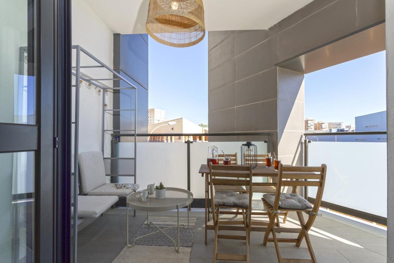 -malagasunapts-centre Pool&parking Bus-train Station Apartment *