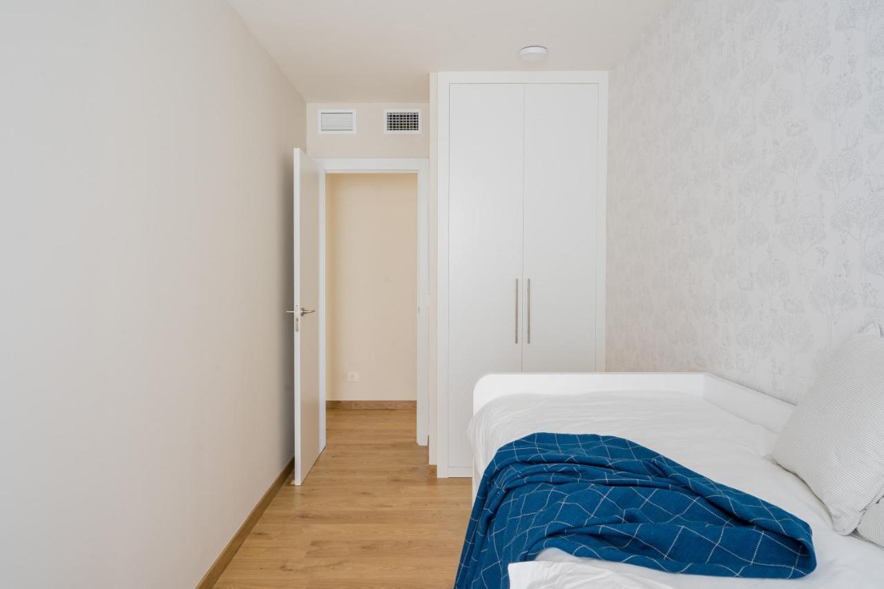 Apartamento Family In Next To The