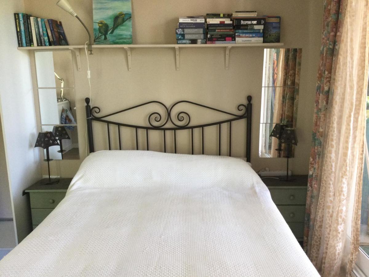 Apartment El Rio,, La Casita One Of 2 Self Catering Studios. Pool And Hydrotherapy Jacuzzi Malaga