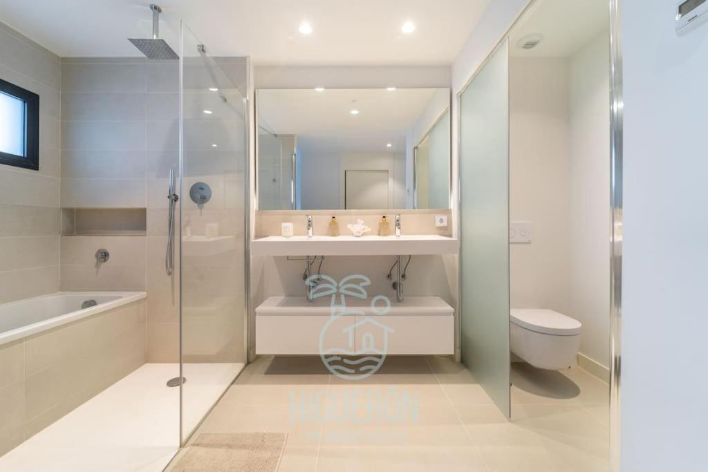 Higueronrentals Sandshine Apartment Málaga
