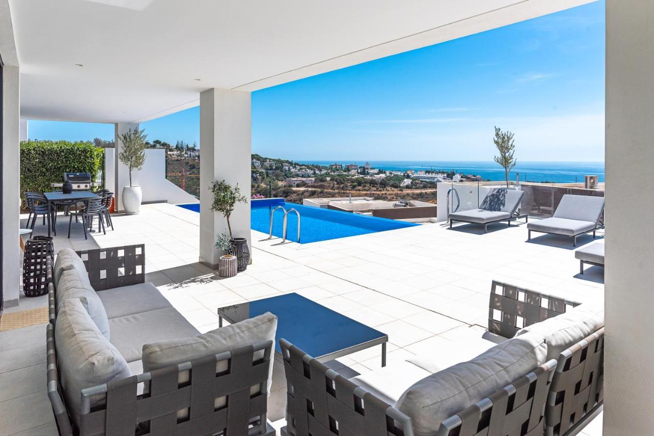3 Bed Dream With Pool & Panormaic Sea Views Málaga