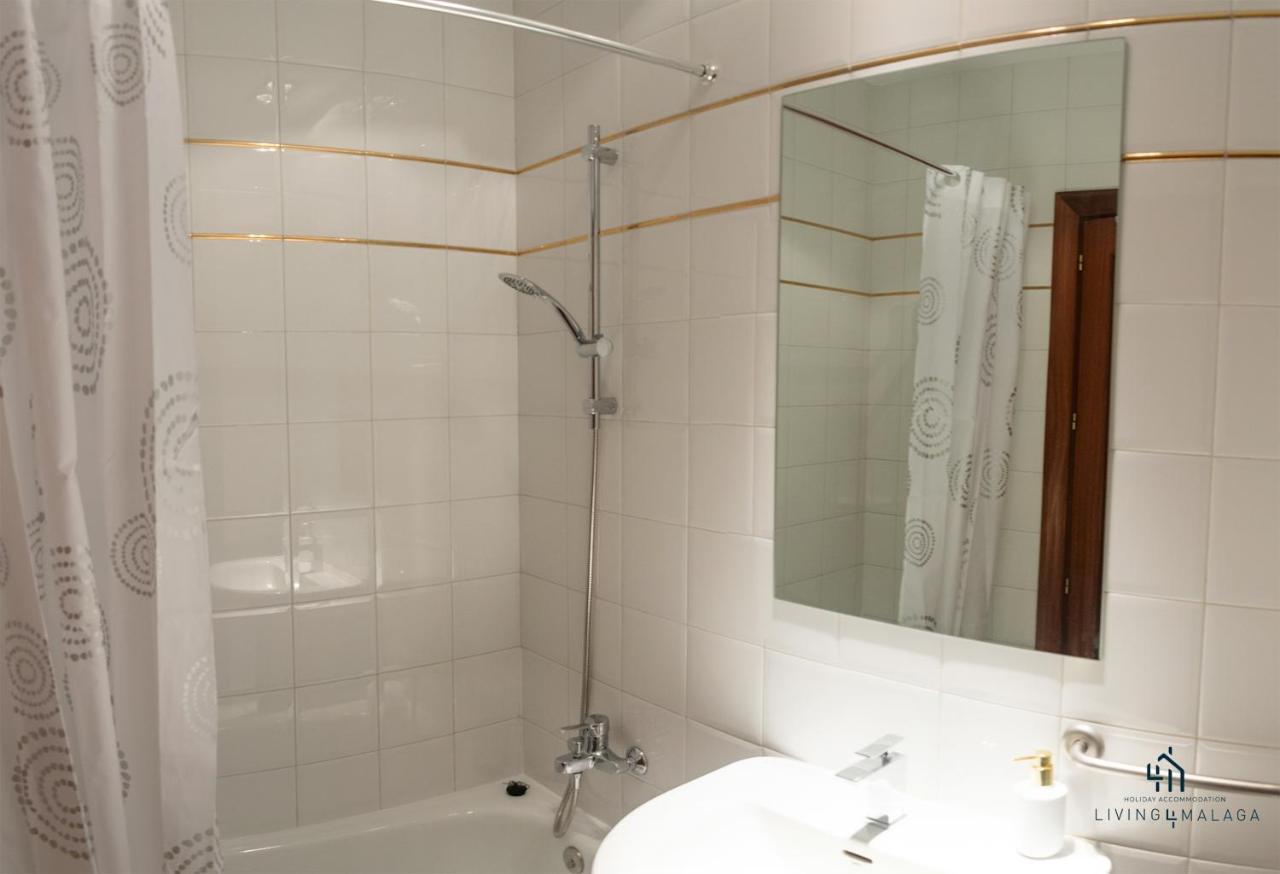 Apartment Living4malaga Golden