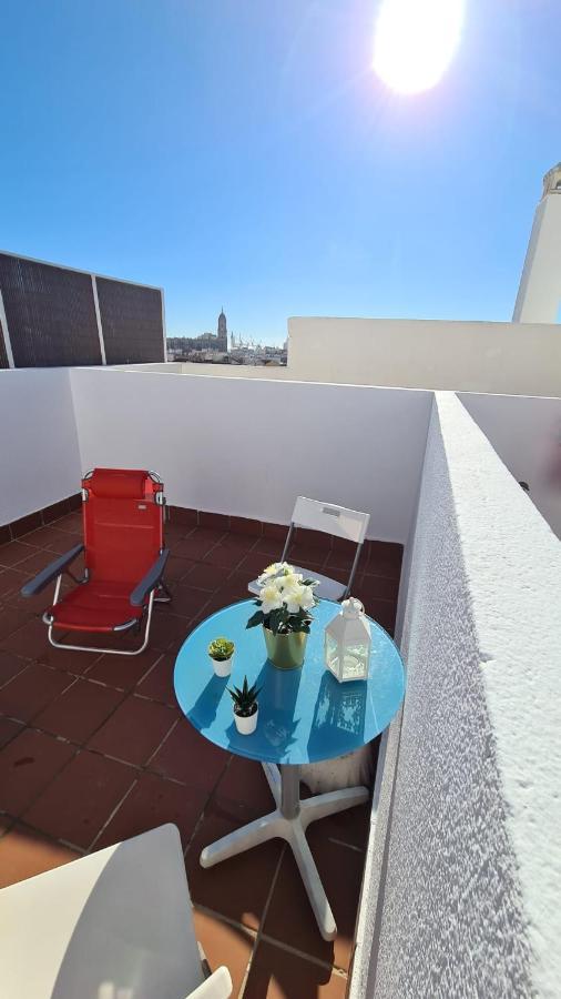 Penthouse With Solarium In The Center Of Malaga-atico Con Solarium En El Centro De Lägenhet *