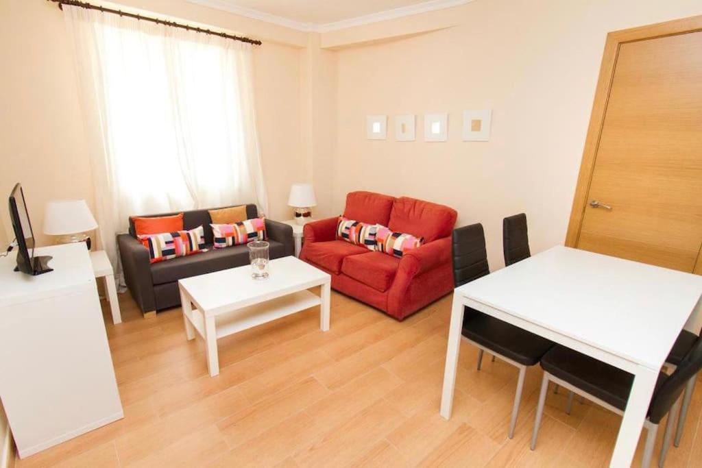 Piso Junto A La Catedral, 4-5 Personas Appartement