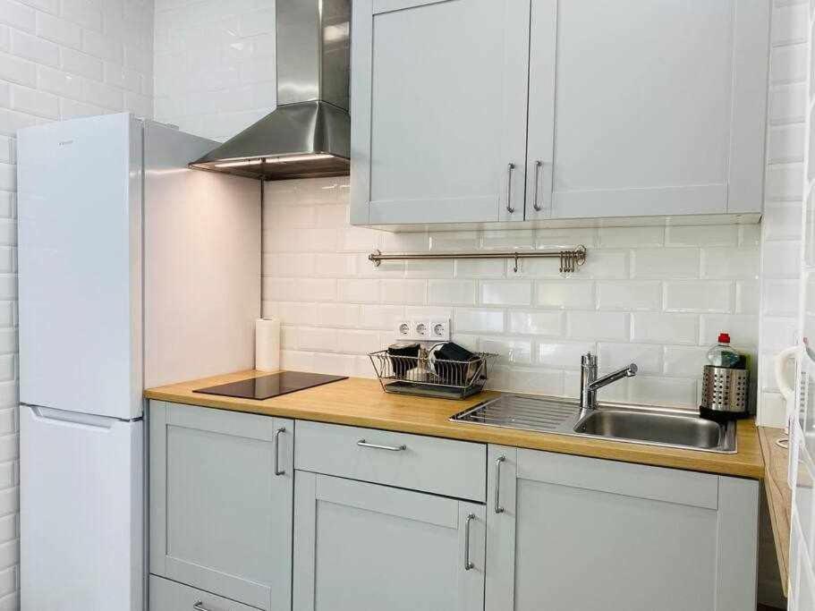 Lägenhet Bazan Apartamento En El Centro De *