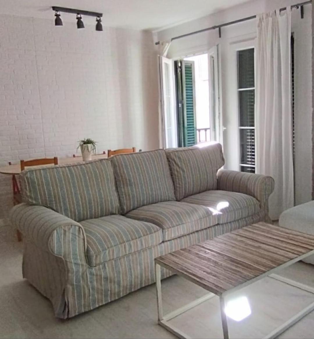 Apartamento Gran Apartamento En El Centro Historico Con Parking Gratuito 4 Por Keywise