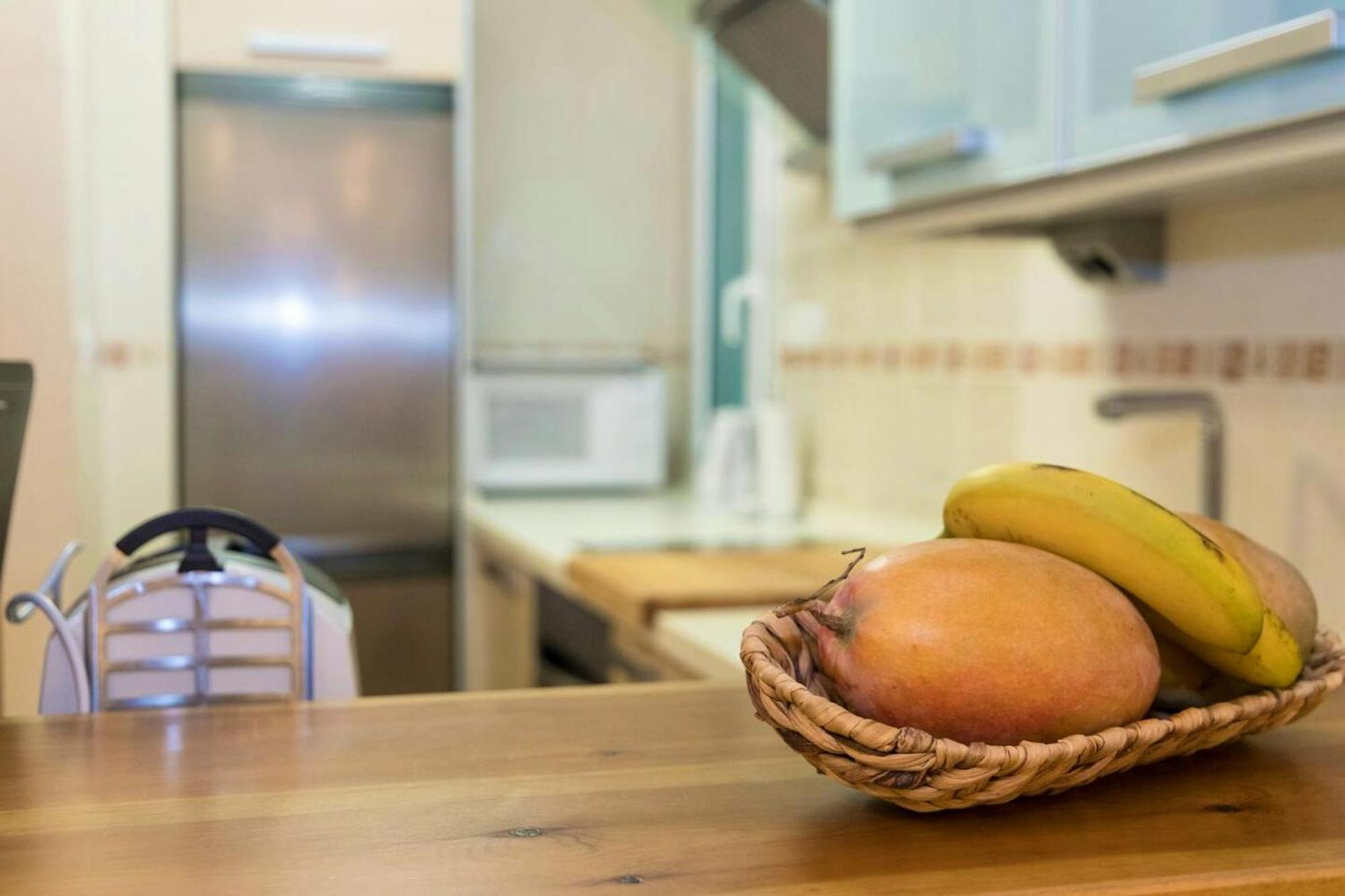 Charming In With Private Terrace 65 M² Air Conditioned Appartement *