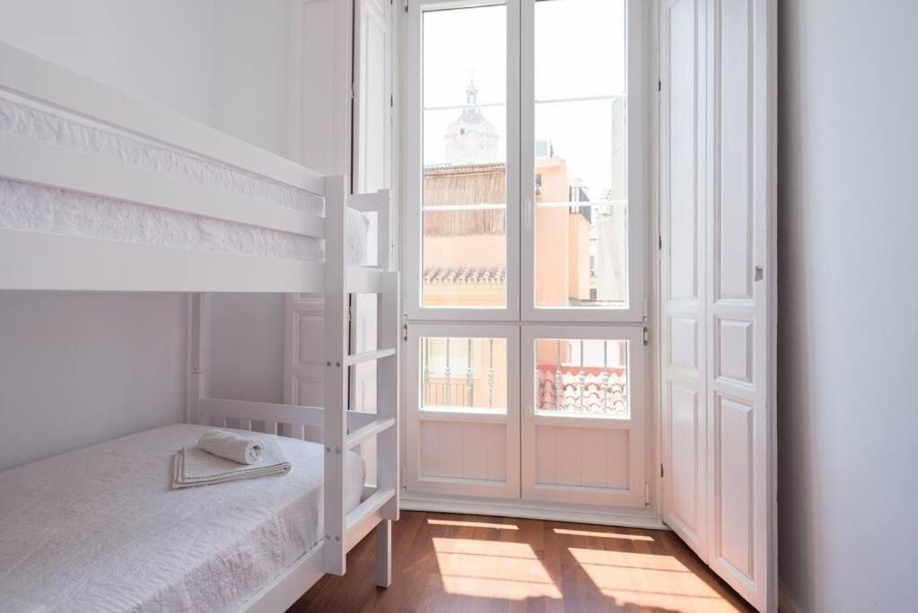 Sunny Apartment Malaga