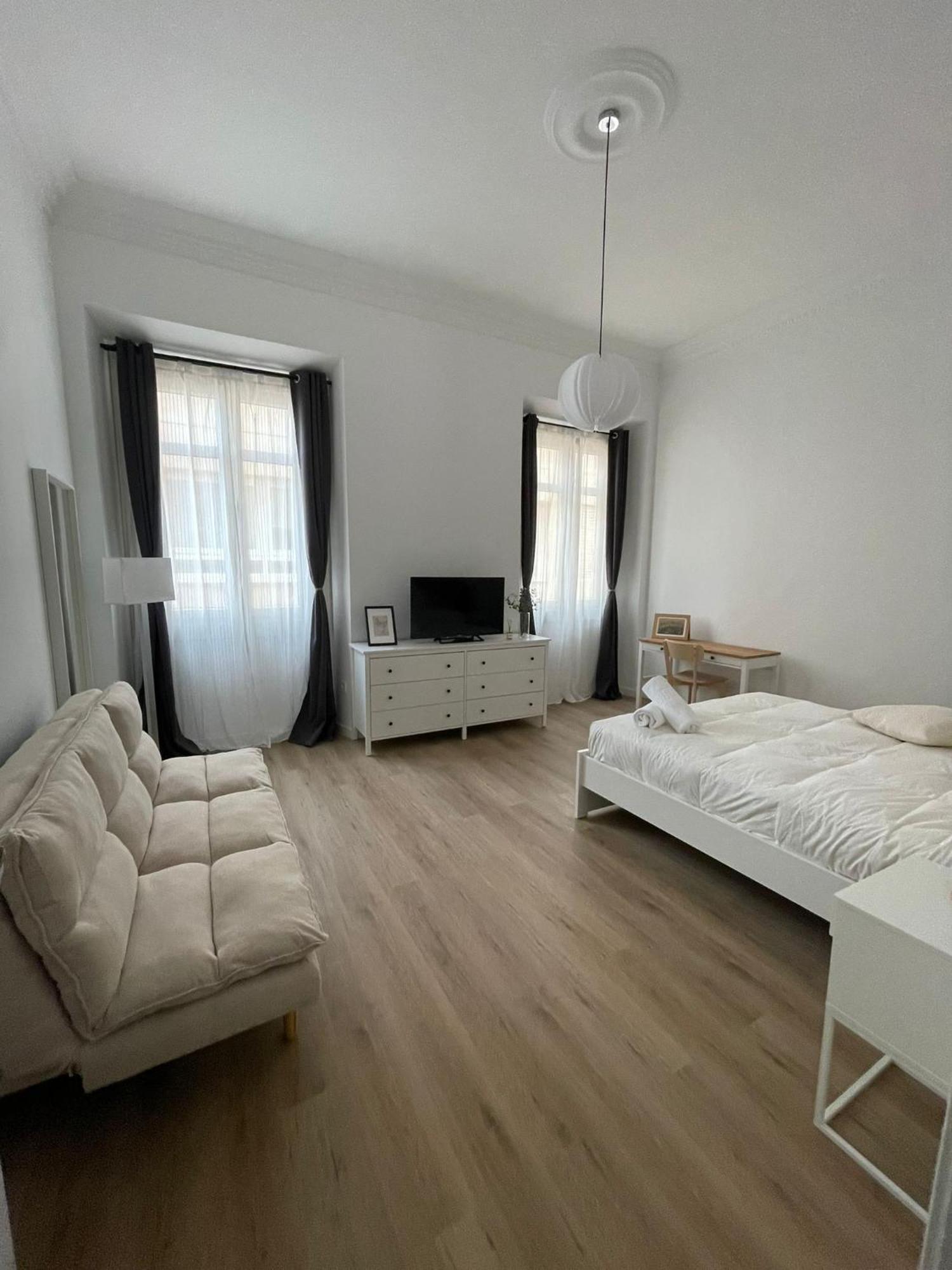 Larios Hostel Malaga