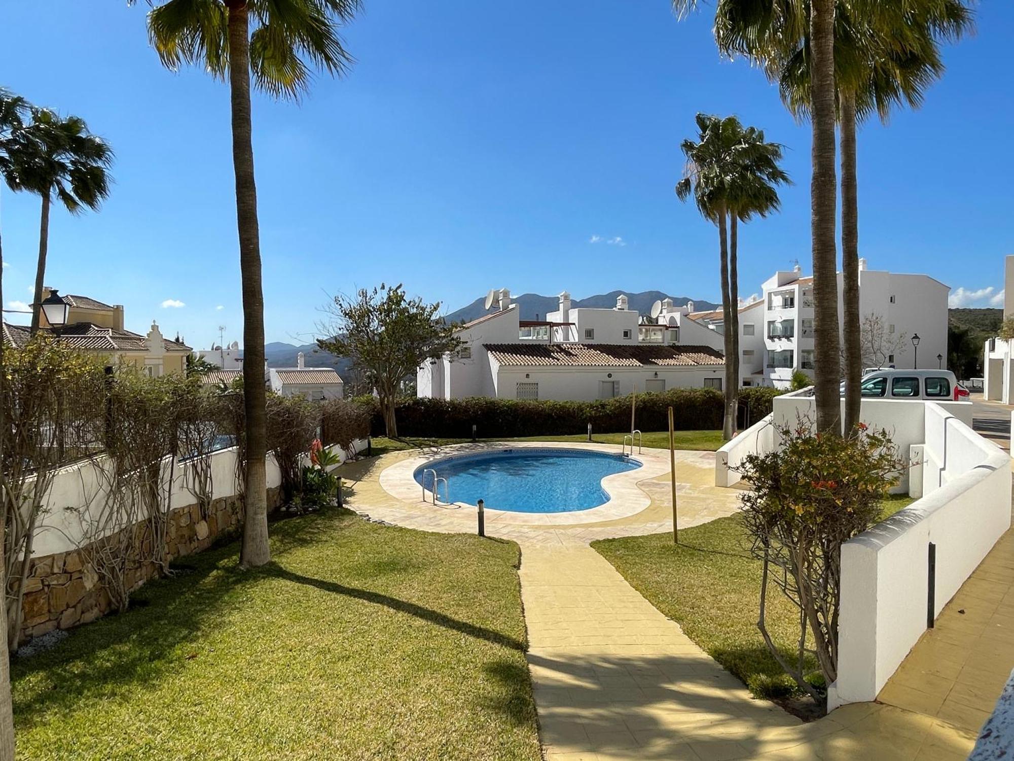 Estupendo Atico En Alhaurin Golf Apartment