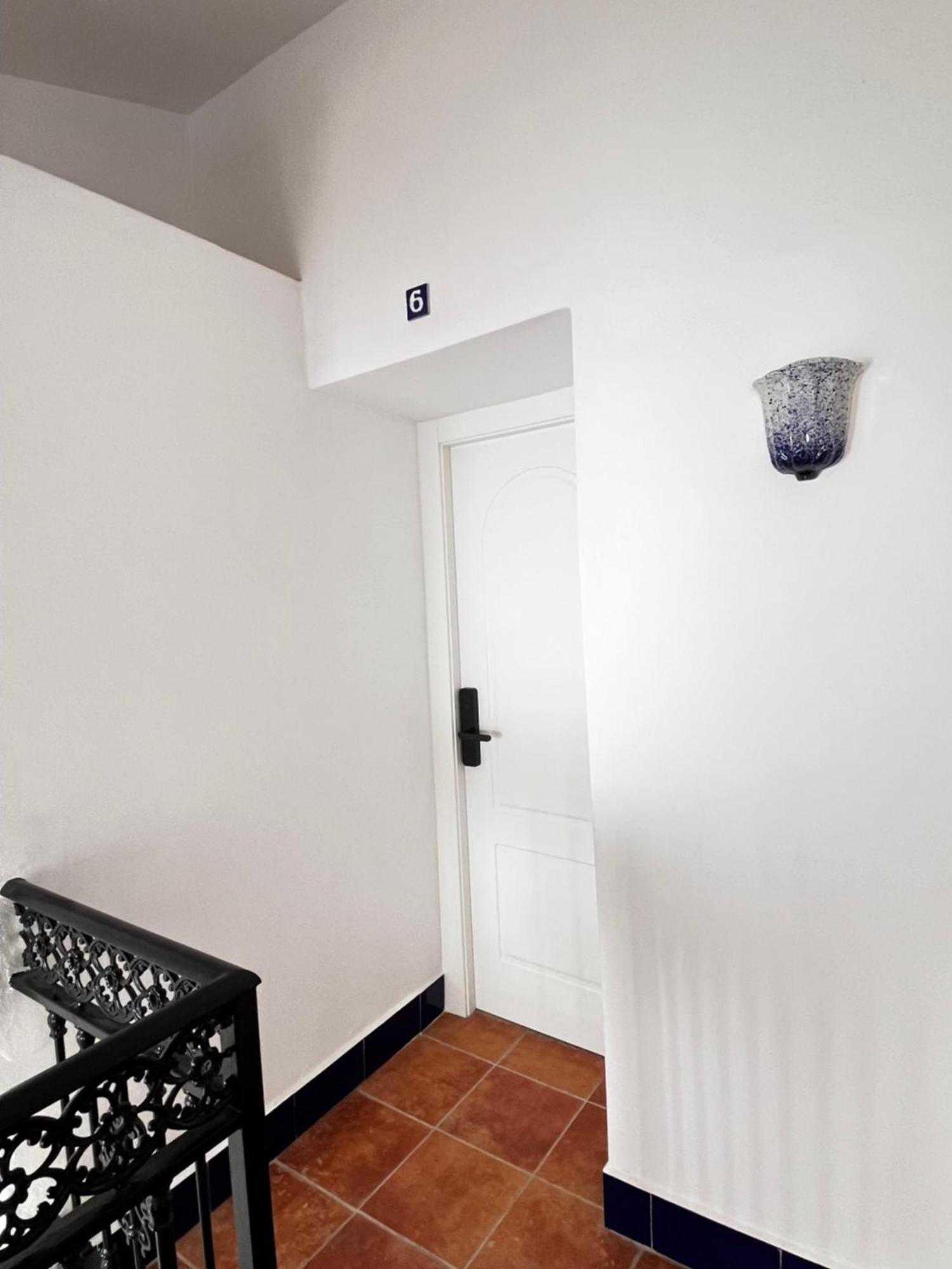 Shanti's Andalusian Apartamento