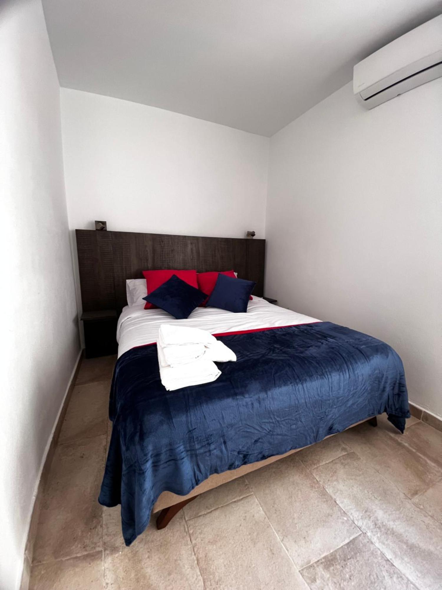 Shanti's Andalusian Apartamento Málaga