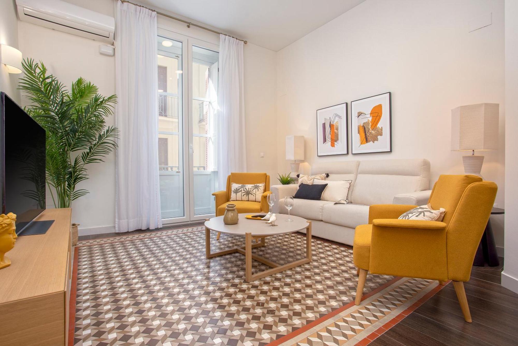 Genteel Larios * Málaga