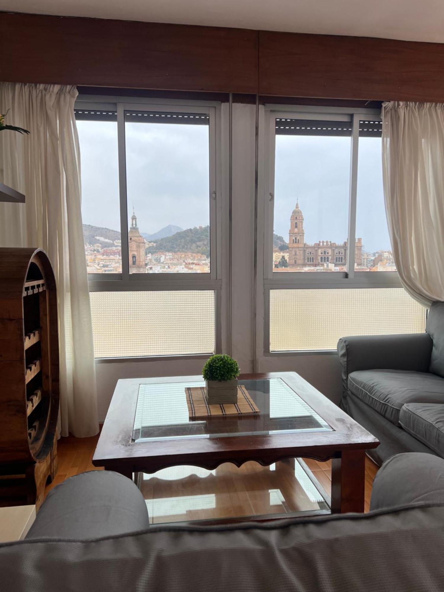 Apartamento Amazing Tower Of Málaga
