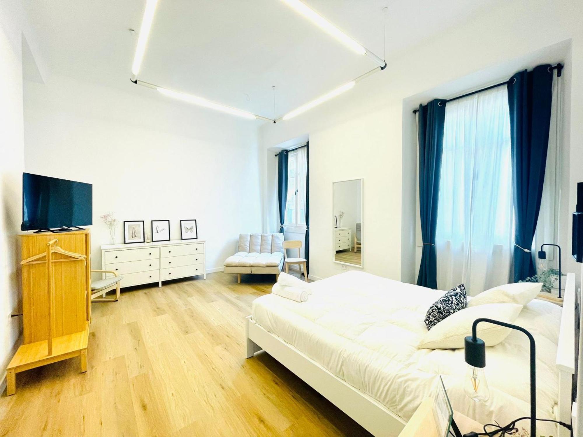 Larios Hostel Malaga
