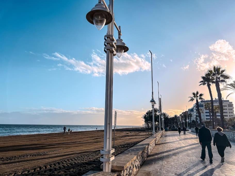 Alma Malaguena: 1era Linea Playa