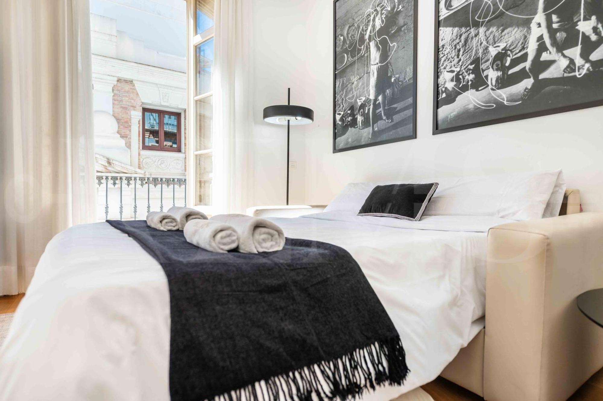 Inviting In Historic Center By Rems Málaga