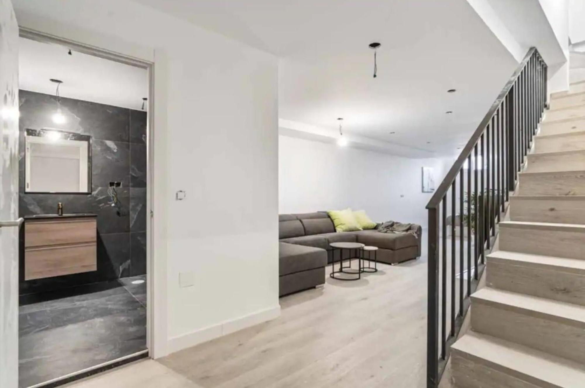 Casa vacanze Fantastic Townhouse Near The