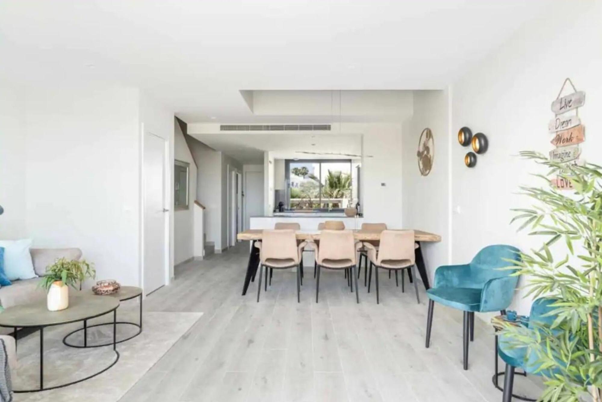 Fantastic Townhouse Near The * Málaga