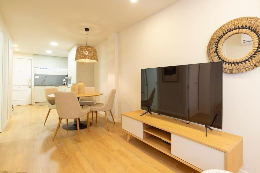 Apartment Trinidad & Central By Ele *
