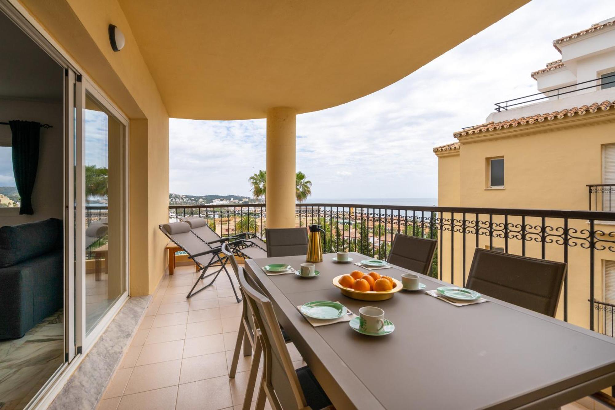 Lets In The Sun La Cala De Mijas Contemporary 3 Bed Apartamento
