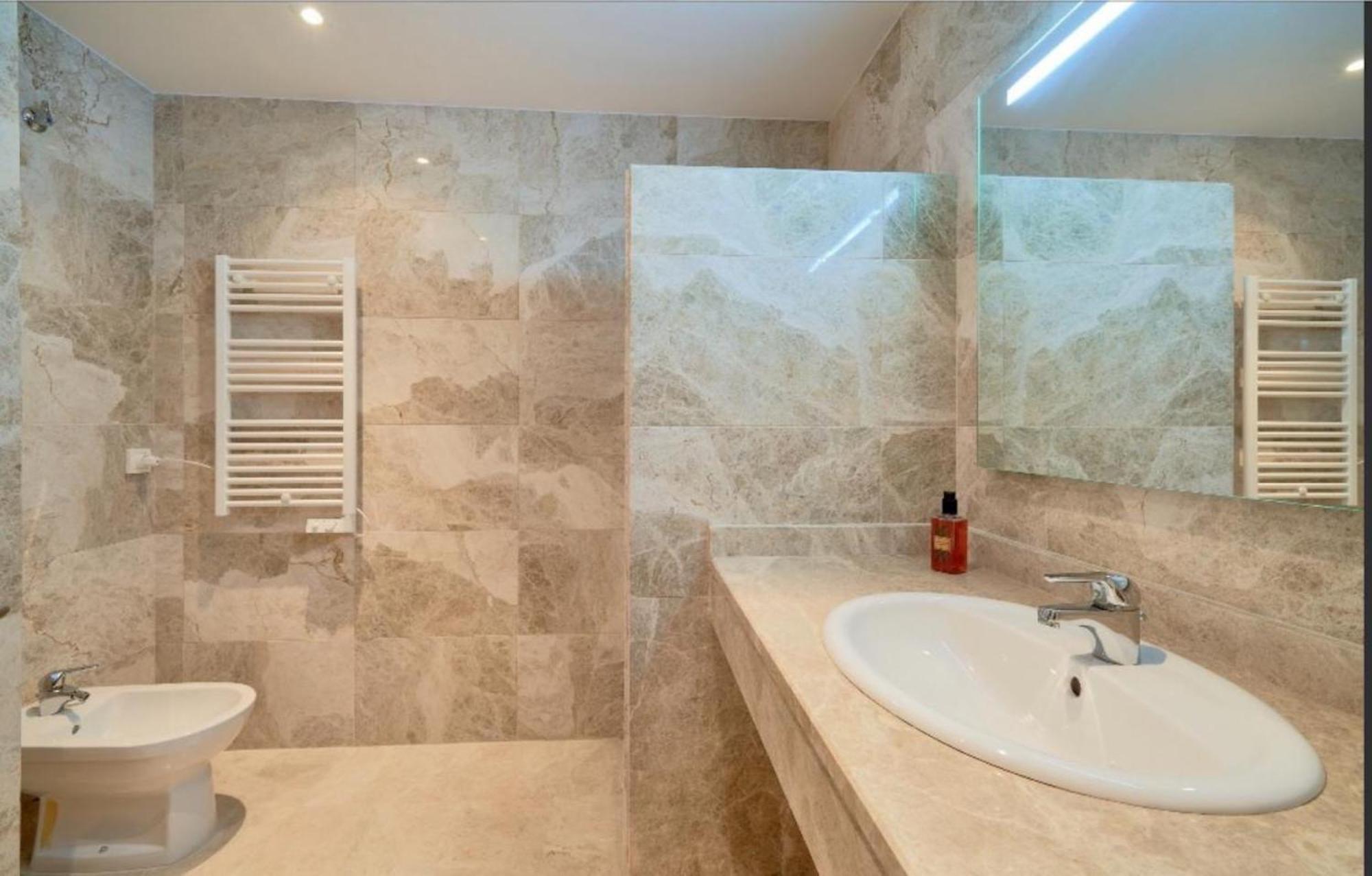 Holidays2malaga Heroe De Sostoa Con Piscina Junto Estacion Ave Y Playa Málaga