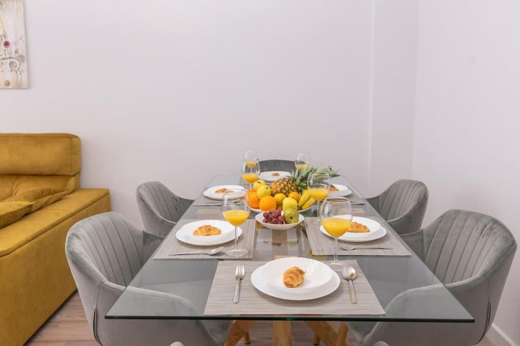 Near The Centre + Free Parking Apartment Málaga