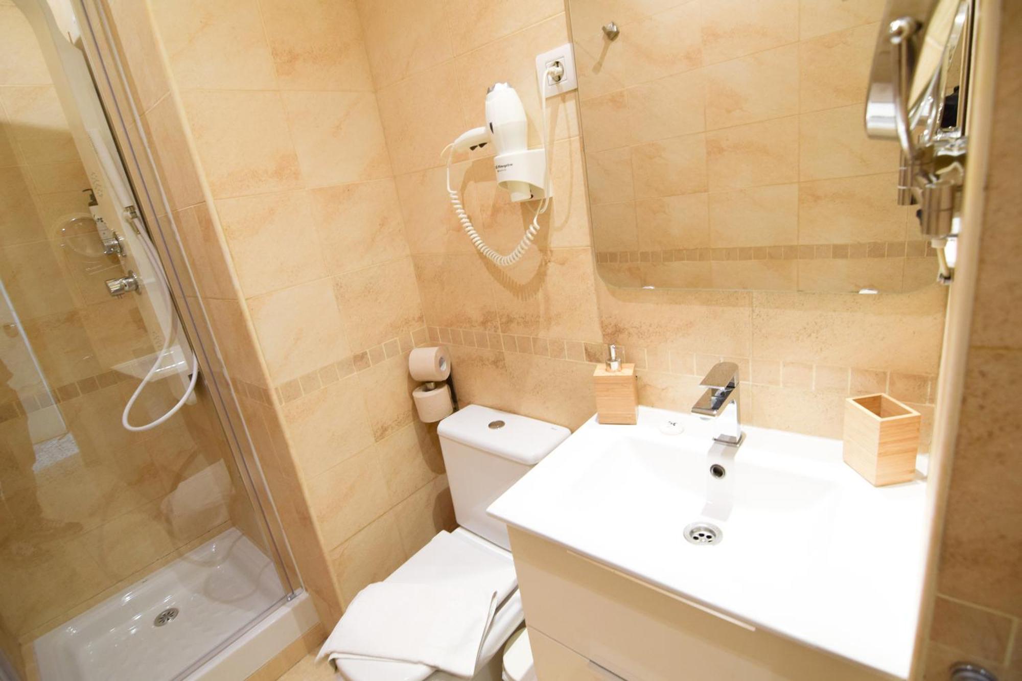 Apartment Letmalaga Carreteria 82'