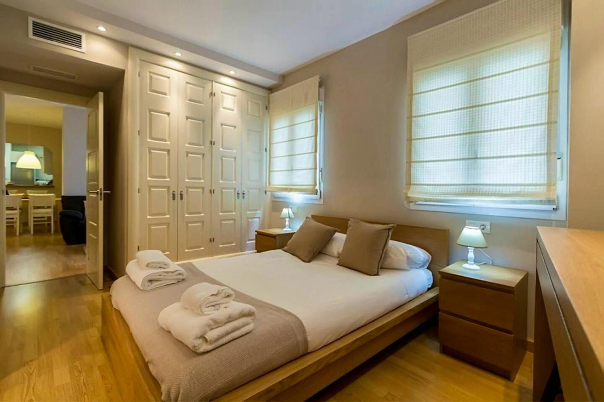 Charming In With Private Terrace 65 M² Air Conditioned *