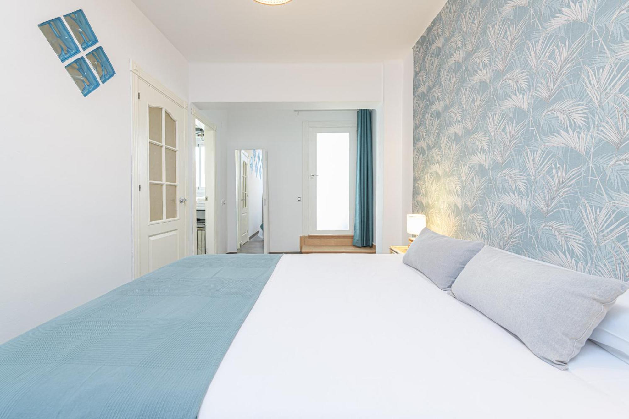 Center Penthouse & Parking Leilighet