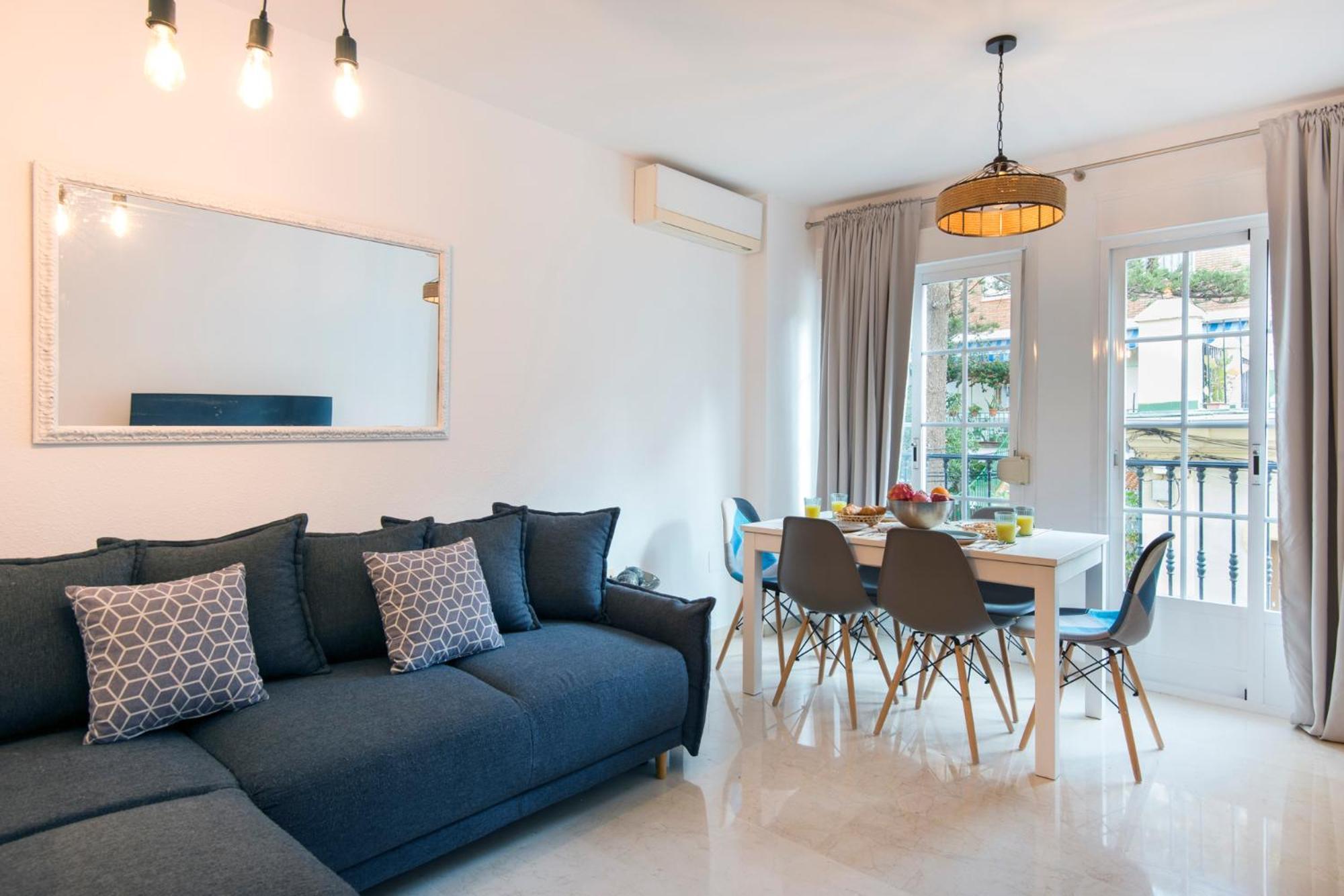 Victoria Square 2, Center Apartment Malaga
