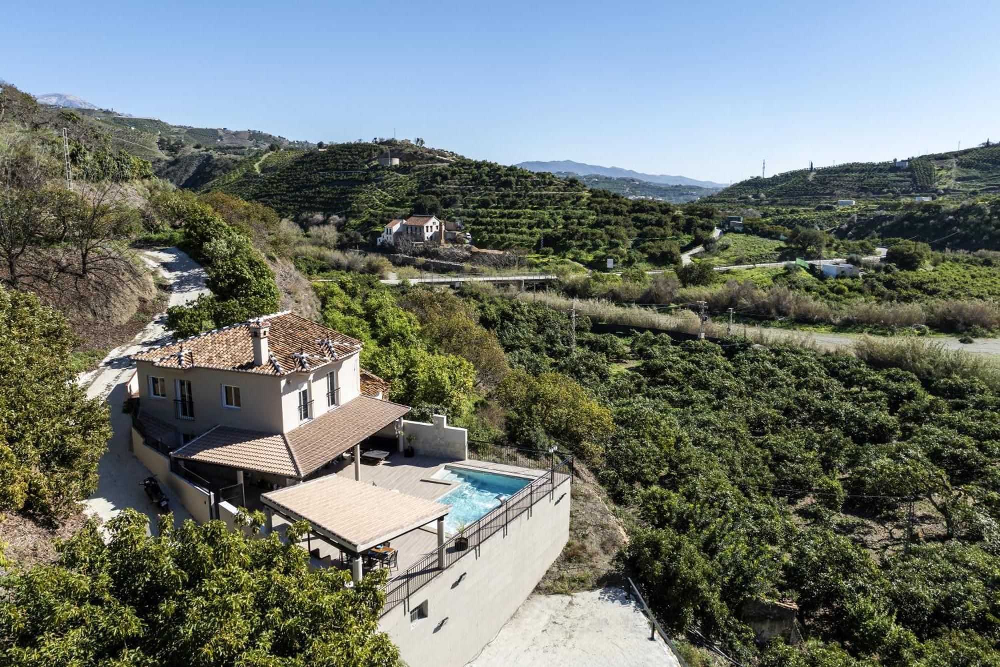 Carrillos Villa