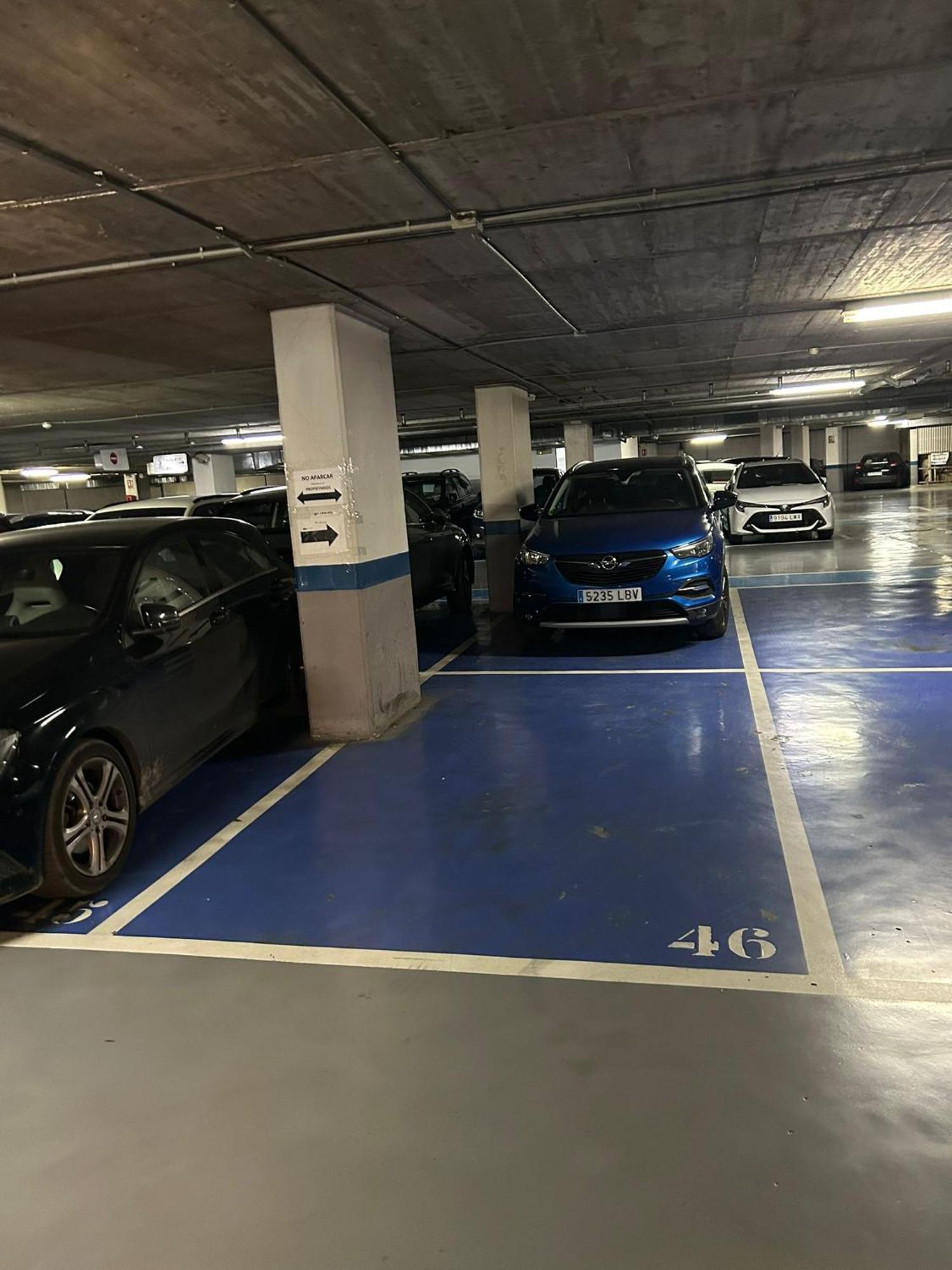 Leilighet Center Penthouse & Parking