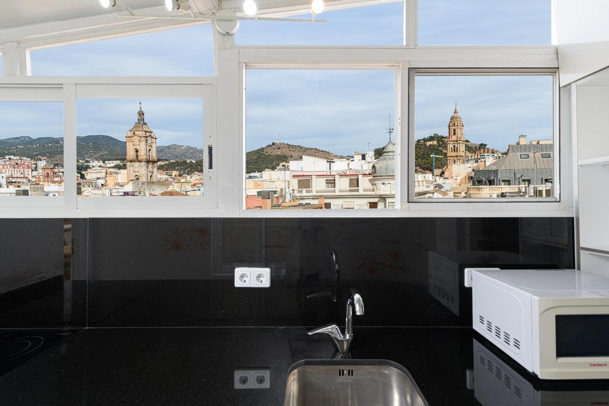 Leilighet Center Penthouse & Parking