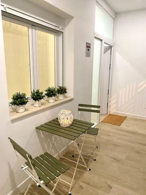 Juan De Austria -place To Stay- Apartamento *