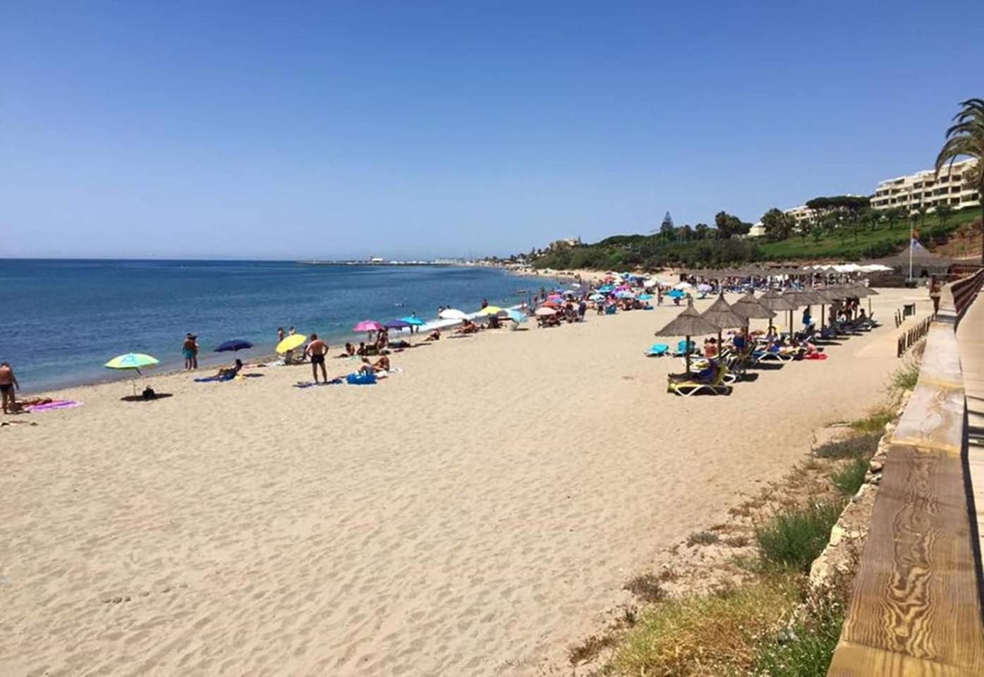Matchroom Country Club Perla Roja 1 * Málaga
