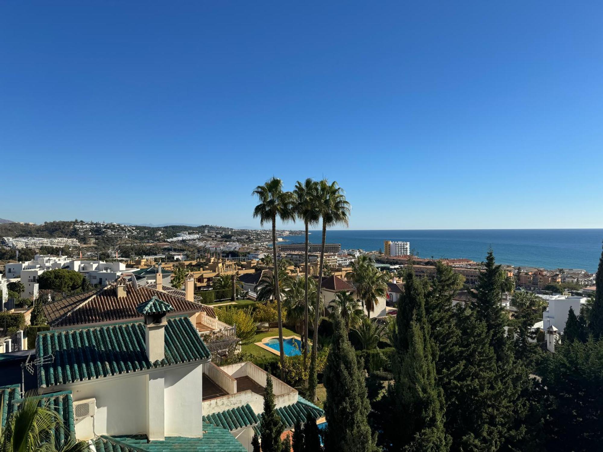 Apartamento Lets In The Sun La Cala De Mijas Contemporary 3 Bed