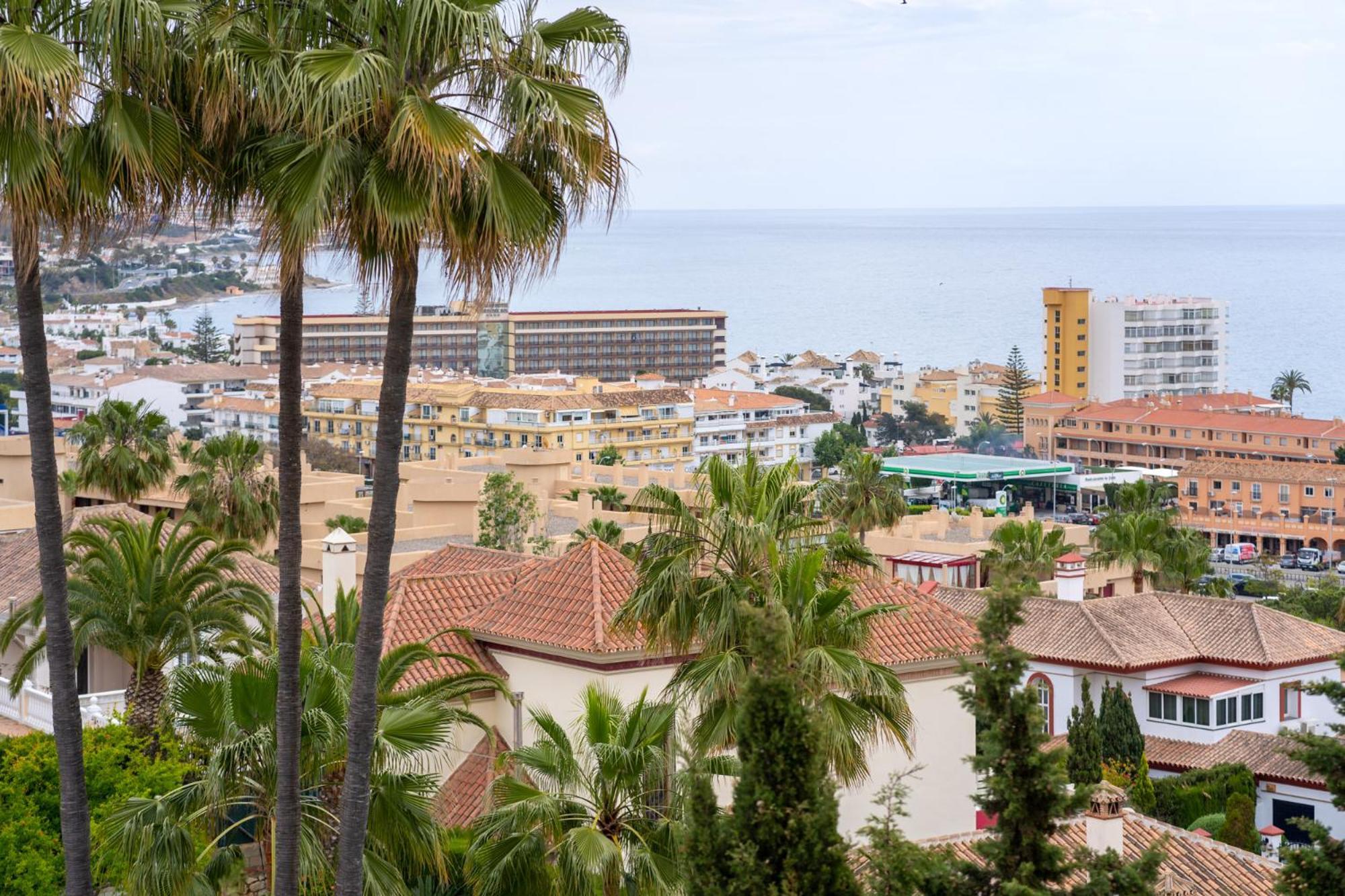 Apartamento Lets In The Sun La Cala De Mijas Contemporary 3 Bed *