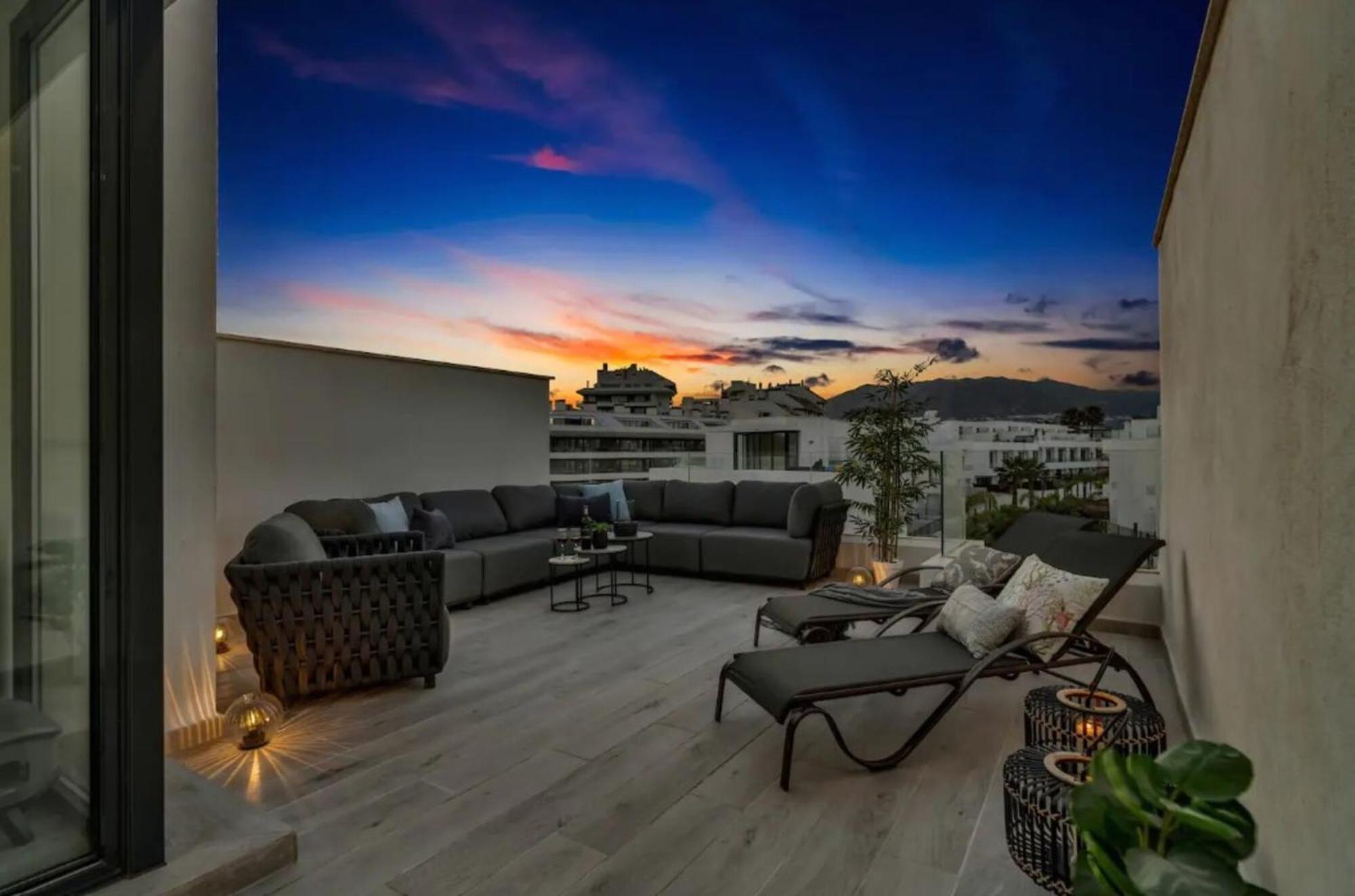 Сasa de vacaciones Fantastic Townhouse Near The