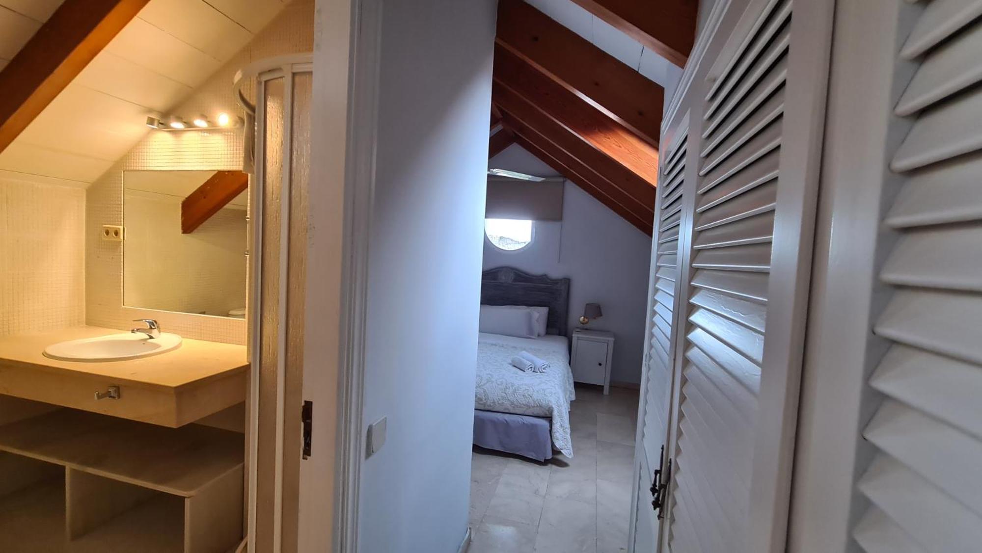 Apartment Duplex Paula En Pedregalejo Malaga