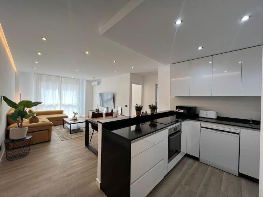 Appartamento Carrera Ii & Old Town By Ele