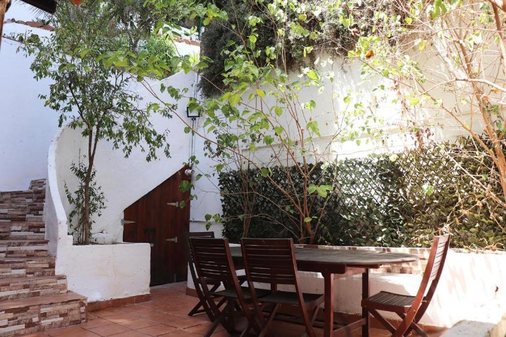 Vakantiehuis Luxury Jacuzzi & Terraces