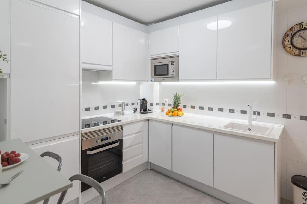 Near The Centre + Free Parking Apartment Málaga